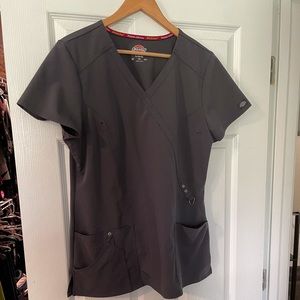 Dark gray Dickies women’s scrub top large